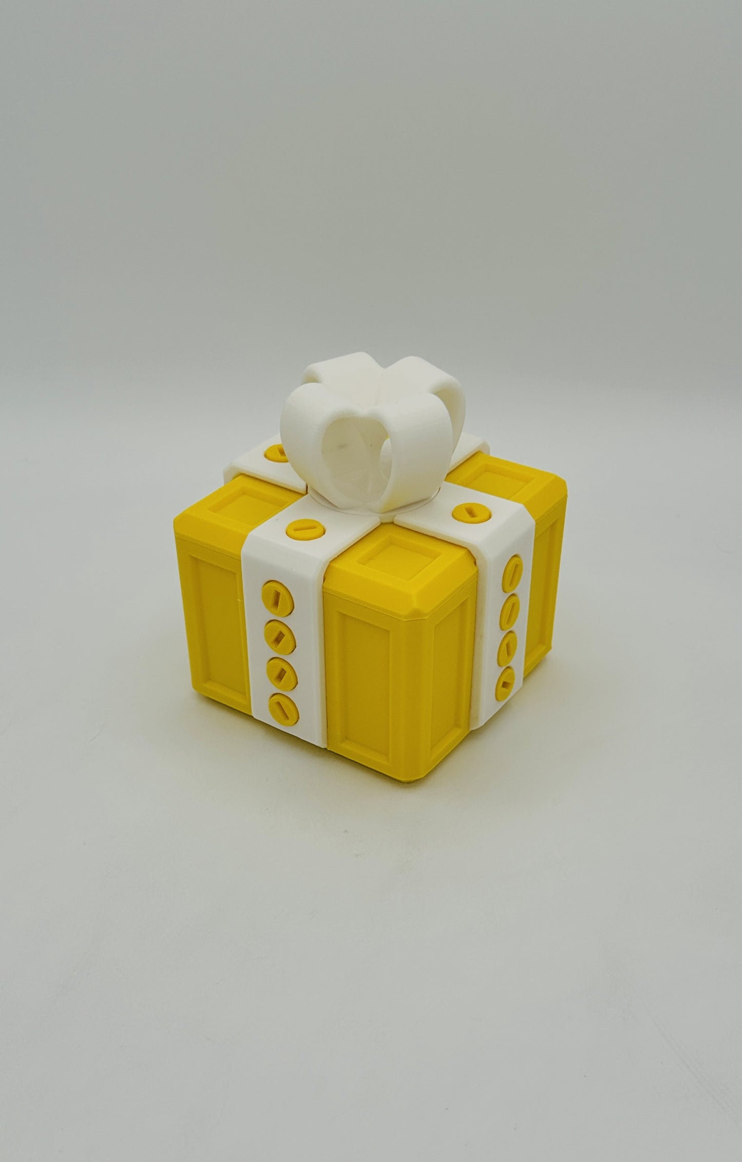 Yellow & White Annoying Gift Box 4x4x3" with 20 bolts + 3 Mini Figures