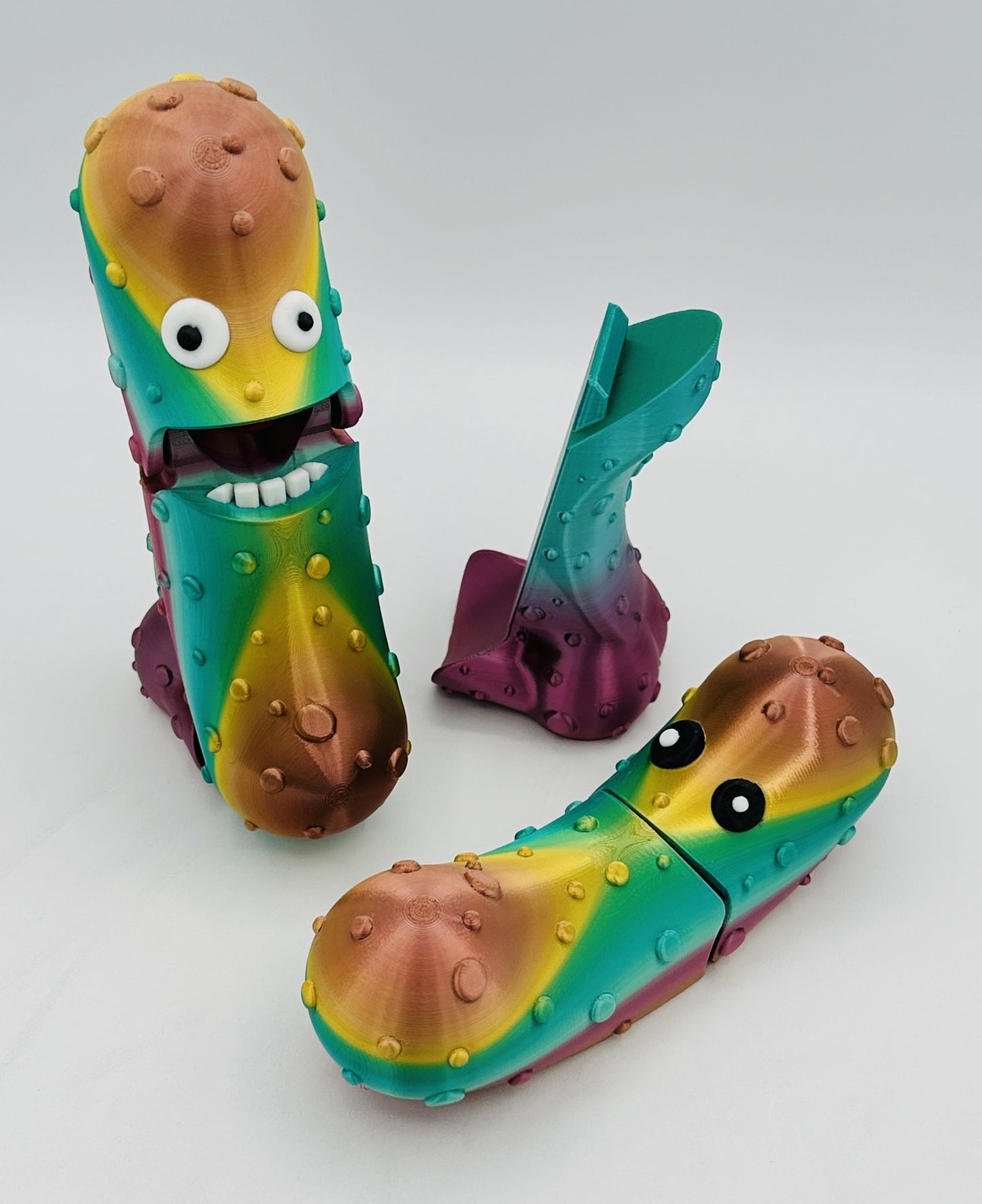 Metallic Rainbow - 7" Articulated Tickle Pickle with Butt stand