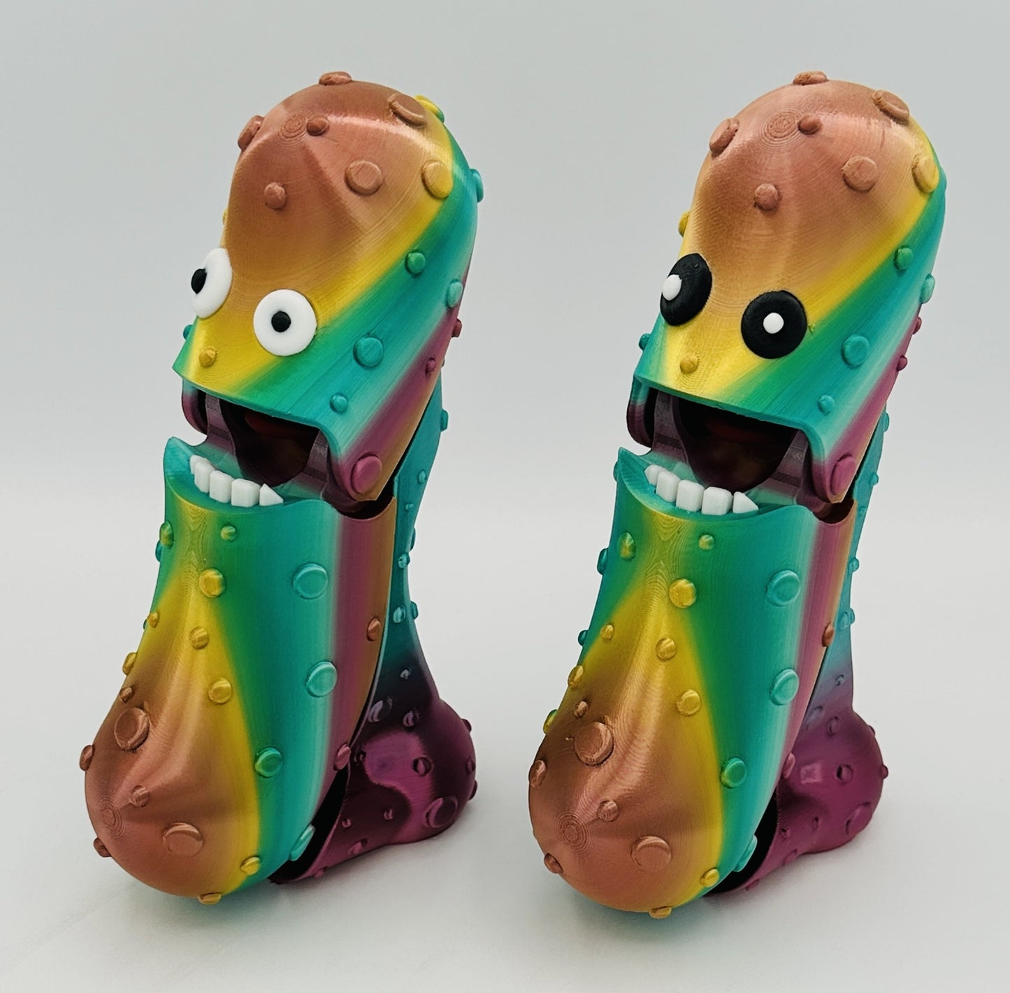 Metallic Rainbow - 7" Articulated Tickle Pickle with Butt stand