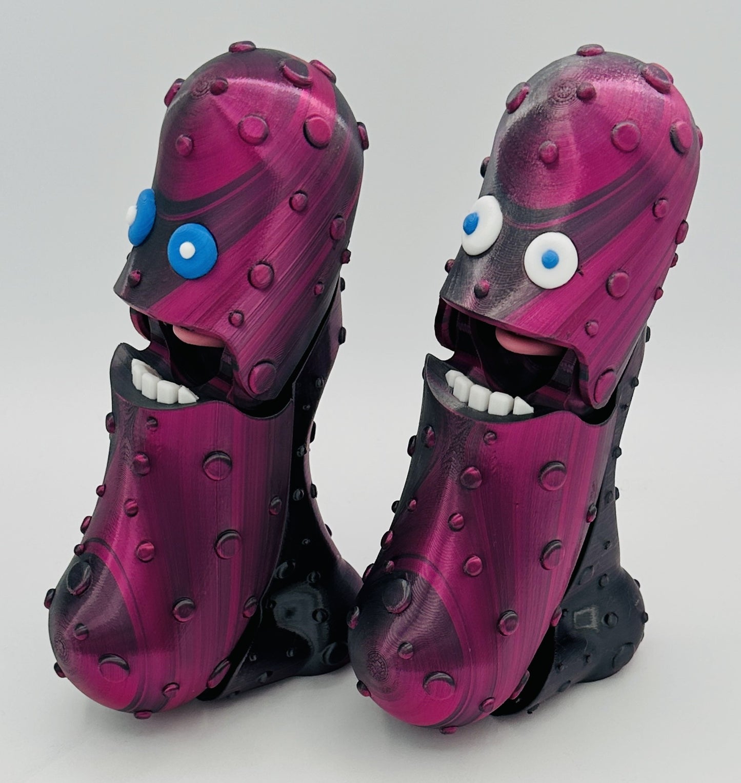 Rose Shadow - 7" Articulated Tickle Pickle with Butt stand