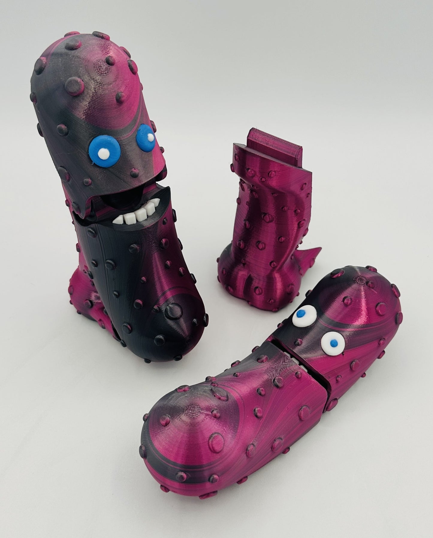Rose Shadow - 7" Articulated Tickle Pickle with Butt stand