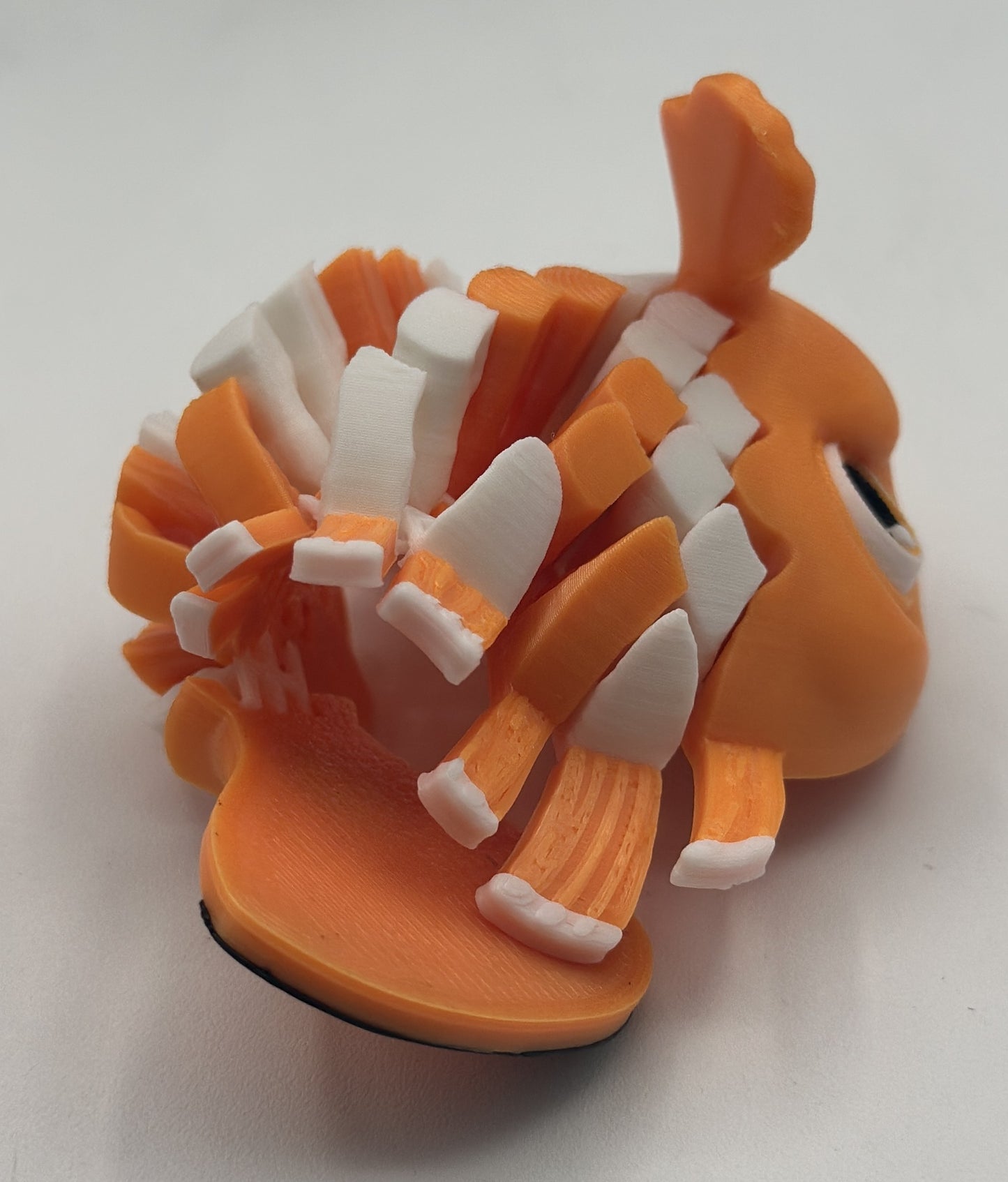 Clownfish Dual-Fidget Refrigerator Magnet