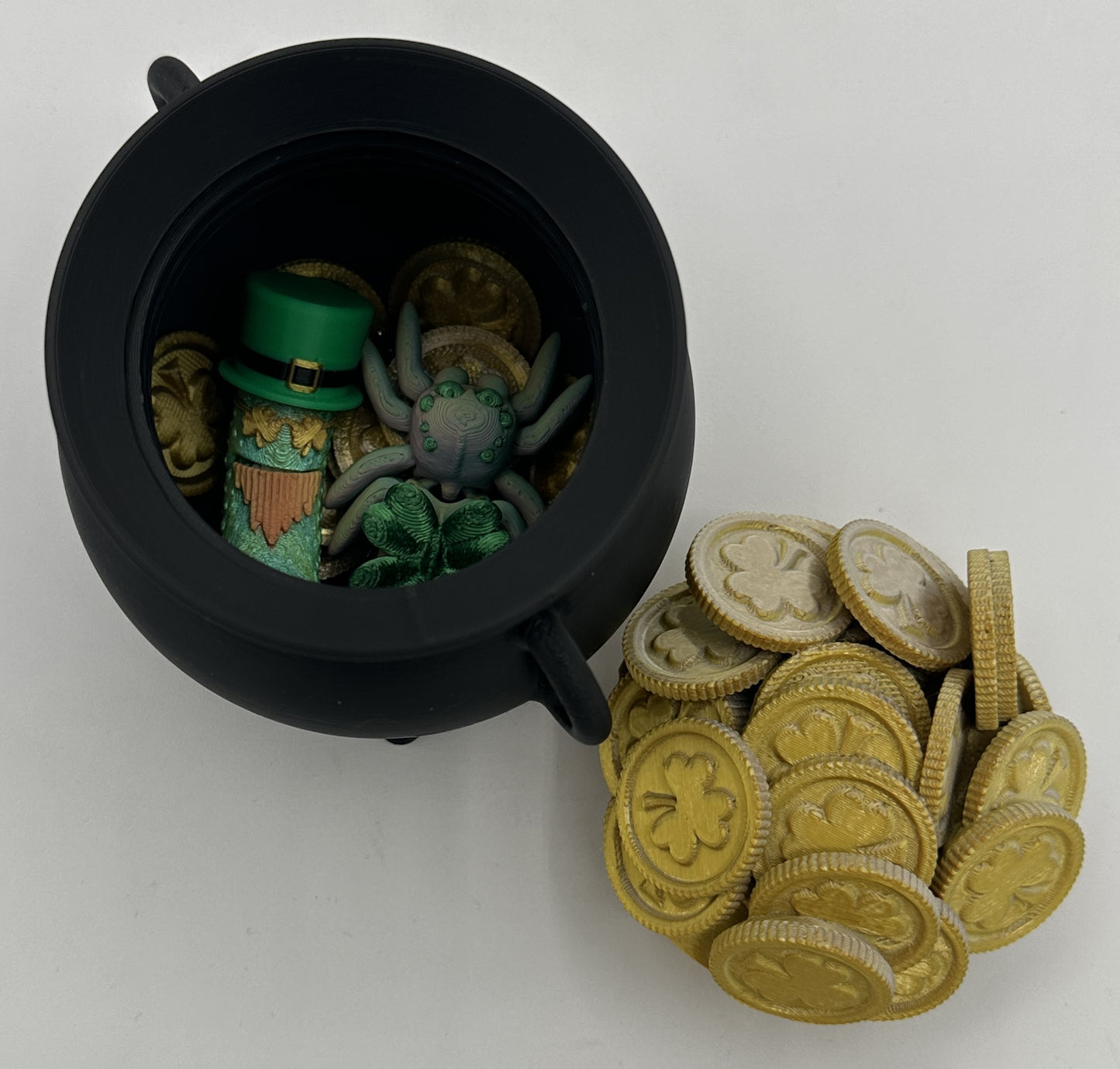 Lucky Irish Leprechaun Pot-o-Gold