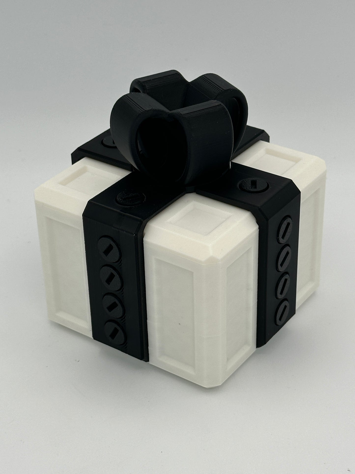 20 bolt White & Black Annoying Gift Box