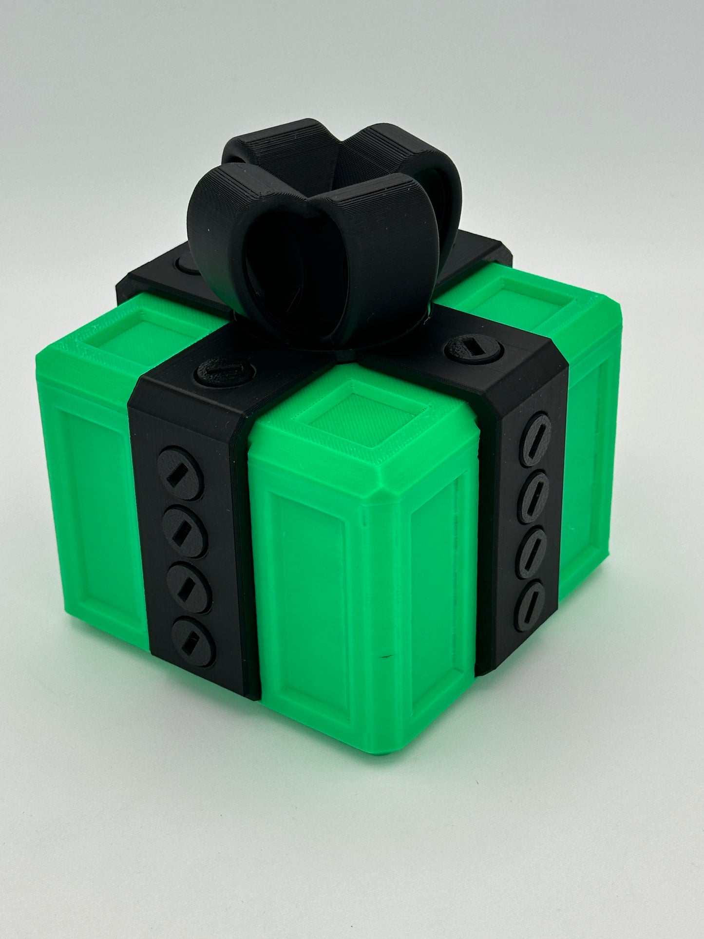 Annoying Gift Box w/ 20 bolts - Multiple Color Combinations