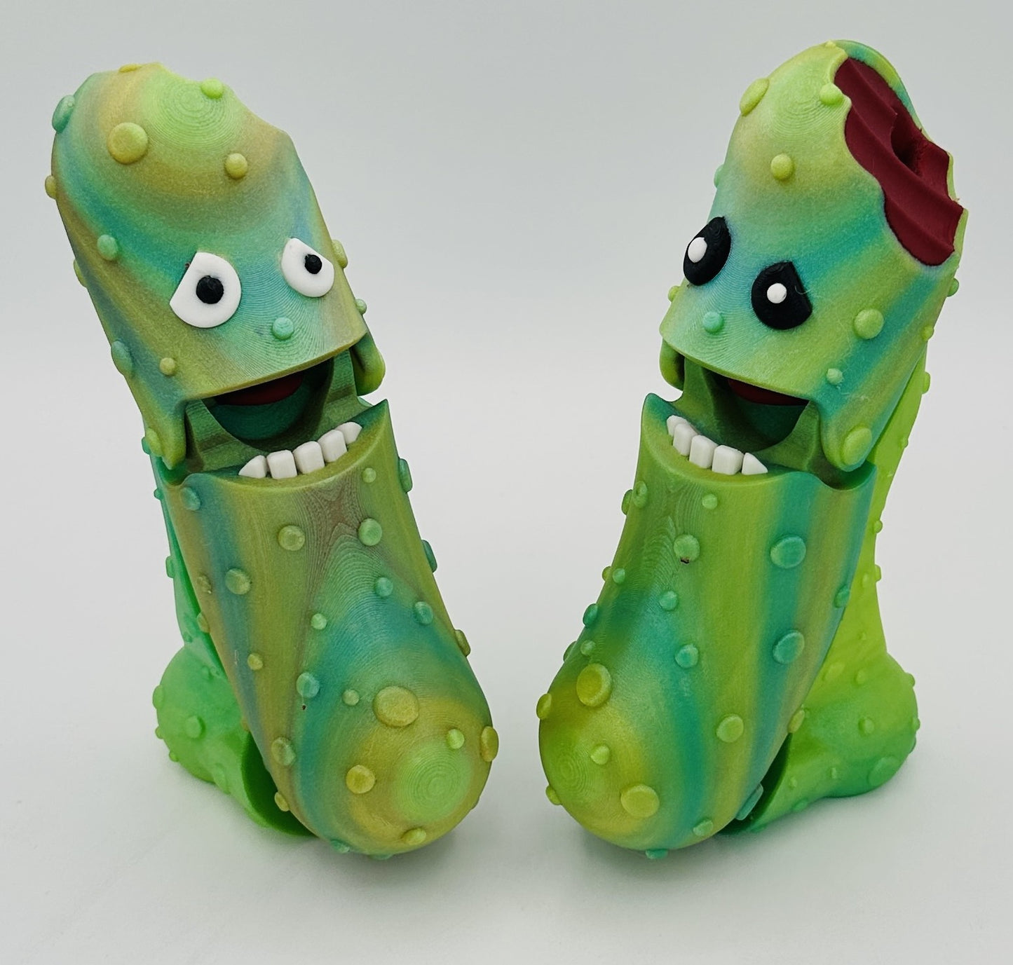 Bloody Bite - 7" Articulated Tickle Pickle with Butt stand