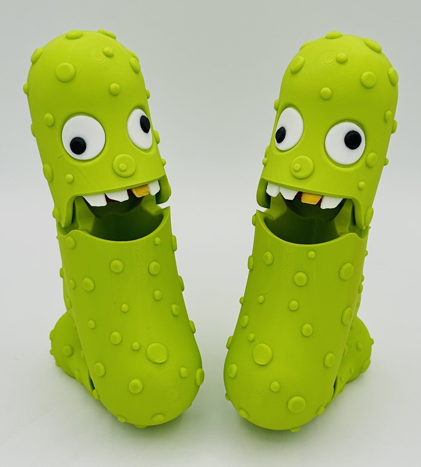 Derpy Pickle - 7" Articulated Tickle Pickle with Butt stand