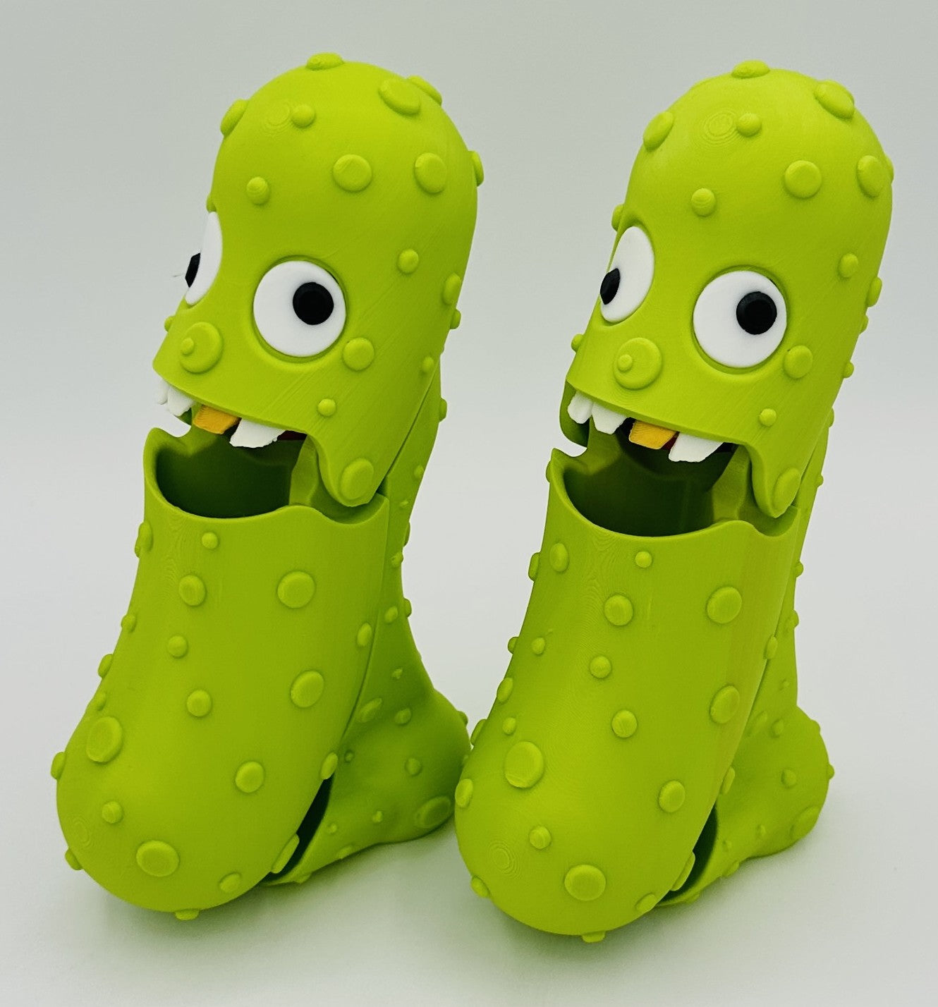 Derpy Pickle - 7" Articulated Tickle Pickle with Butt stand