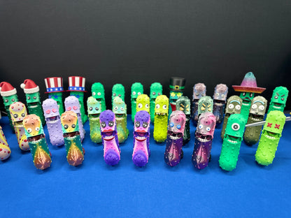 Cyclops - 7" Articulated Tickle Pickle with Butt stand