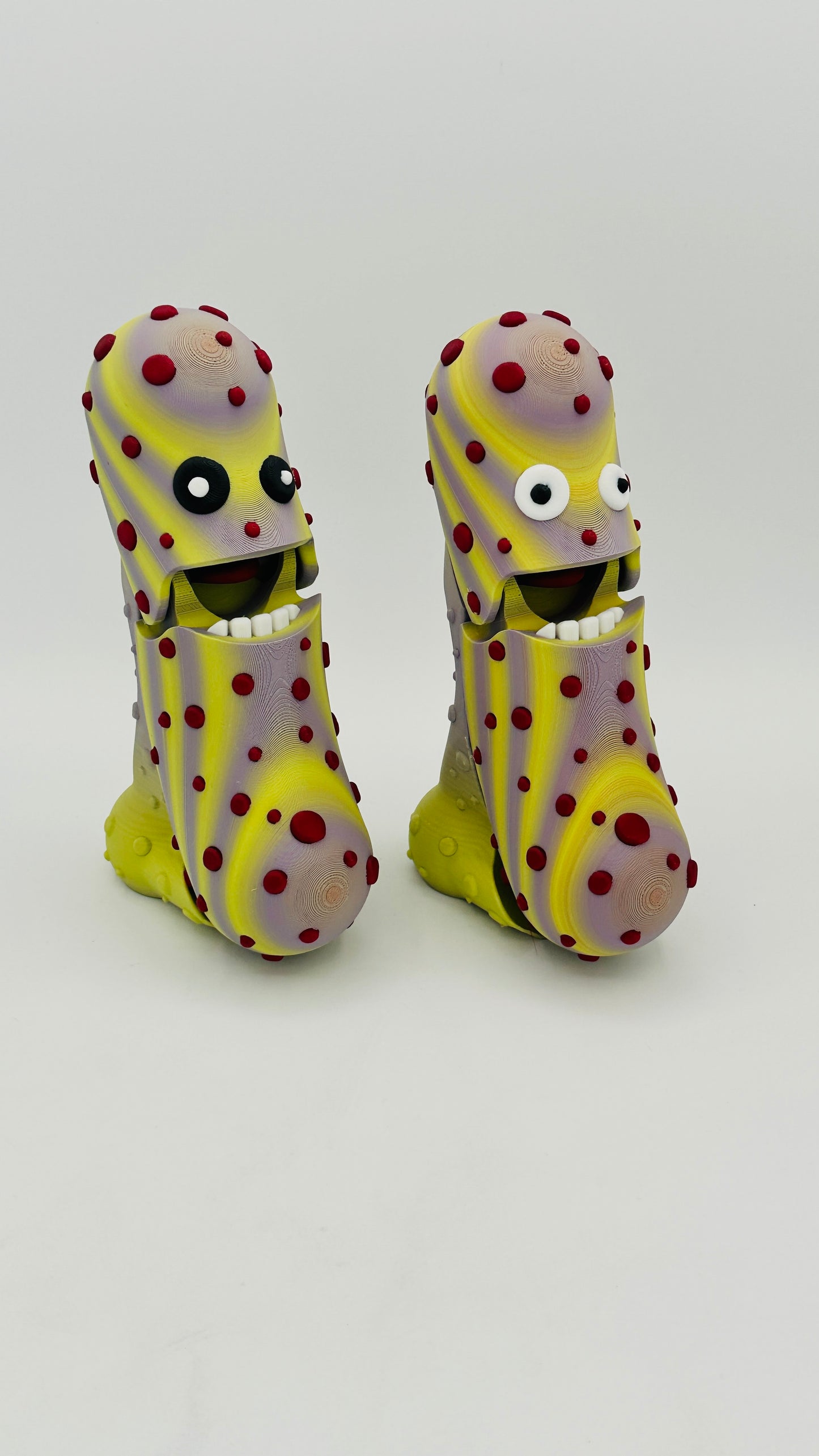 Diseased Pickle - 7" Articulated Tickle Pickle with Butt stand