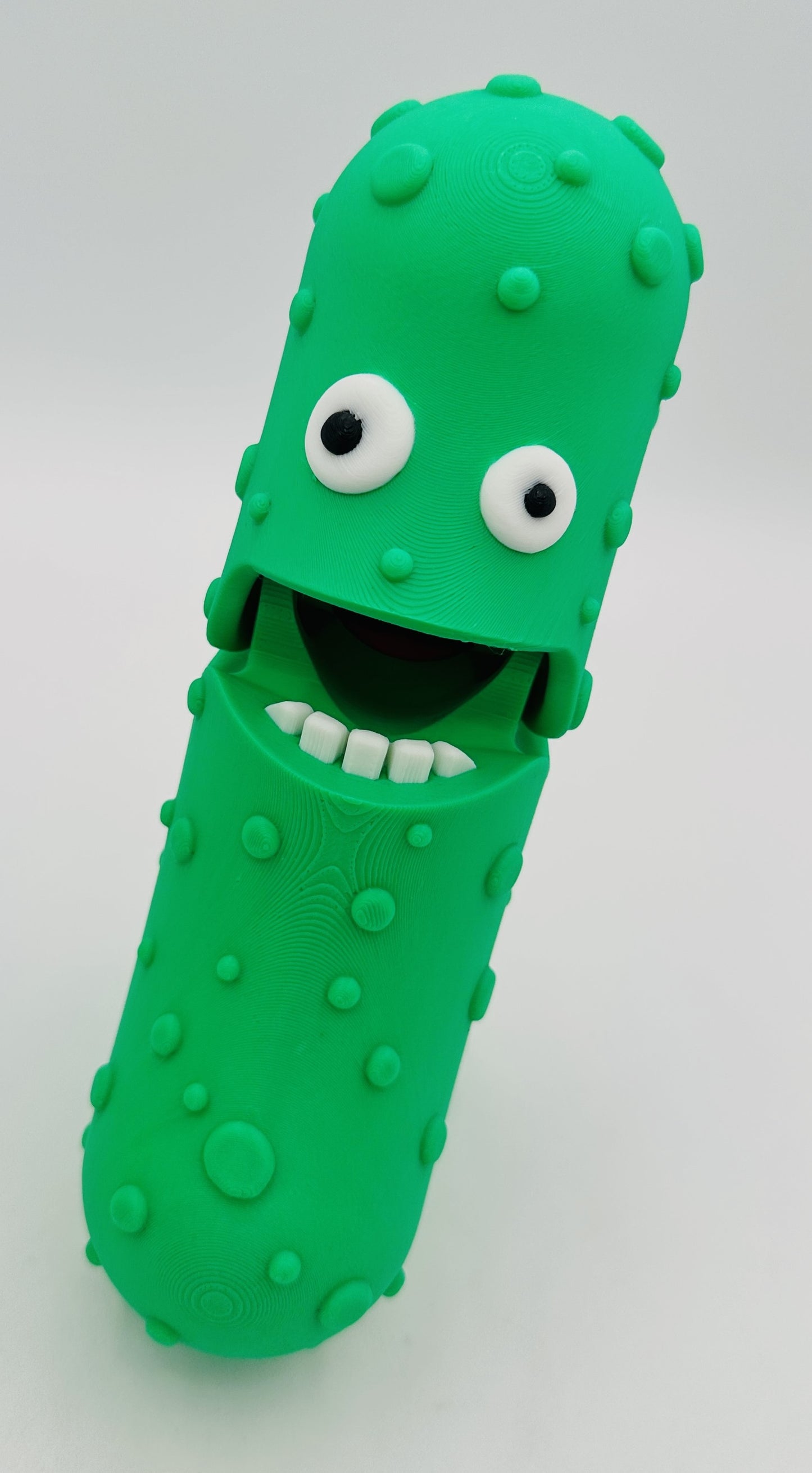 Green - 7" Articulated Tickle Pickle with Butt stand