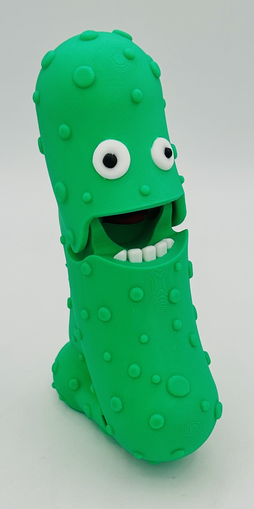 Green - 7" Articulated Tickle Pickle with Butt stand