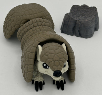 Armadillo - 6.5" Flexi Articulated Pet with Stand