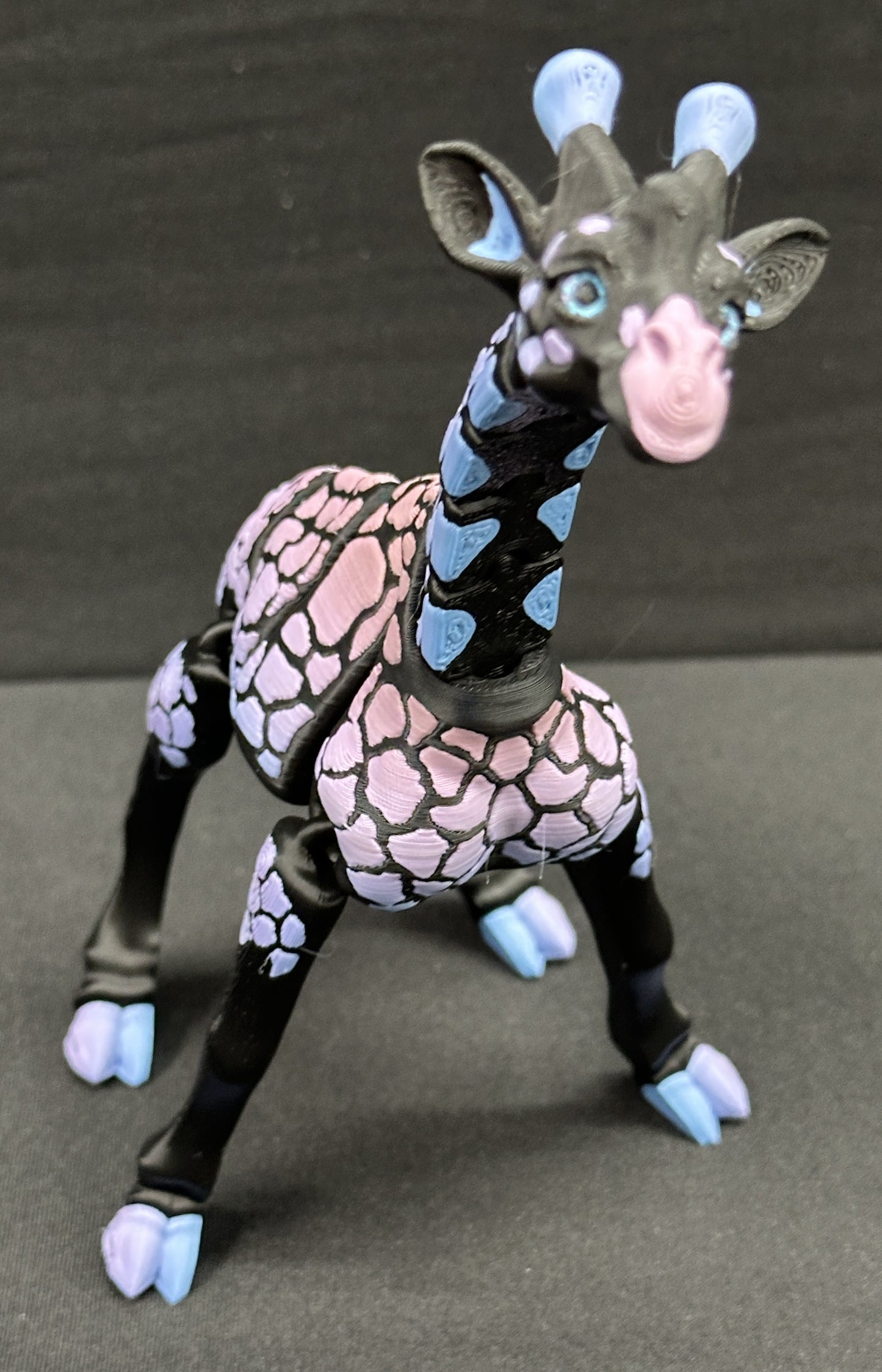 Giraffe - 7" Flexi Articulated Pet - Multiple Colors