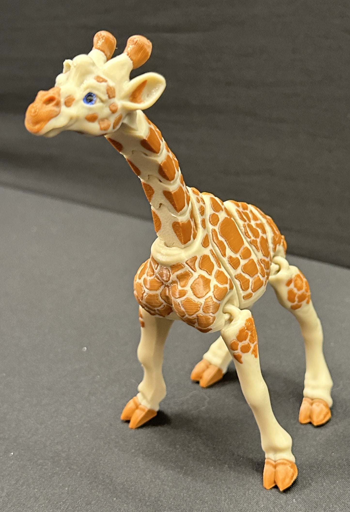 Giraffe - 7" Flexi Articulated Pet - Multiple Colors
