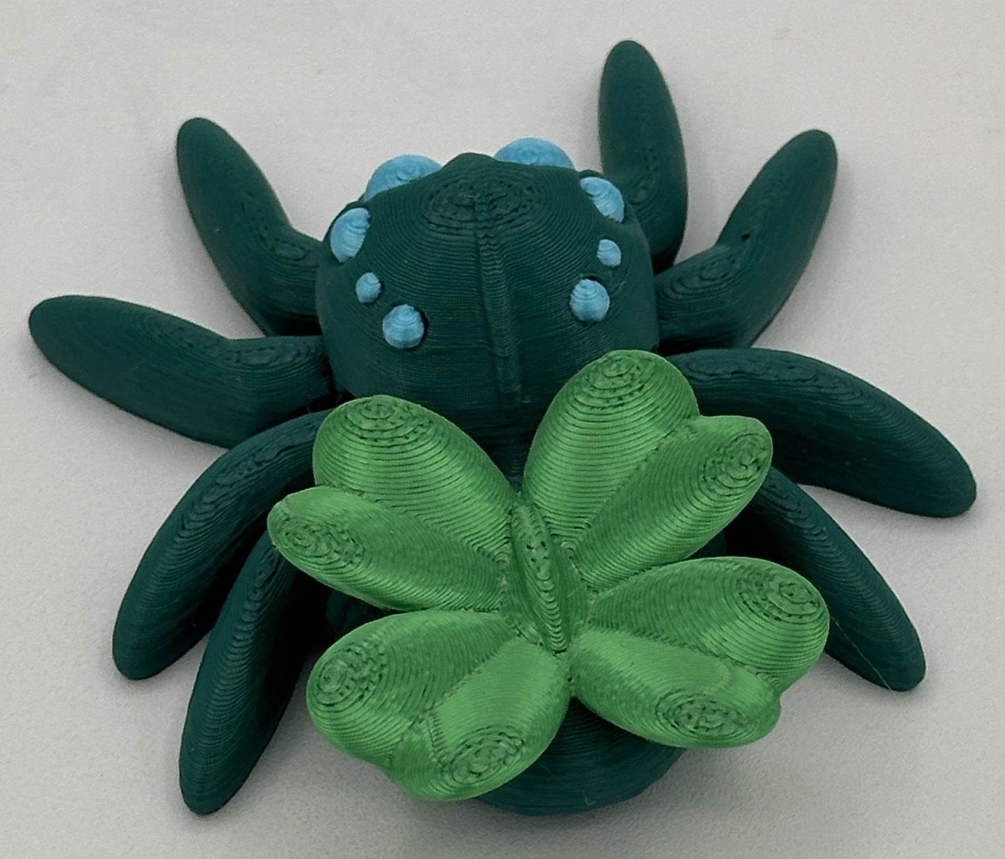 Lucky Clover Spider - 3" Flexi Articulated Pet - Multiple Colors