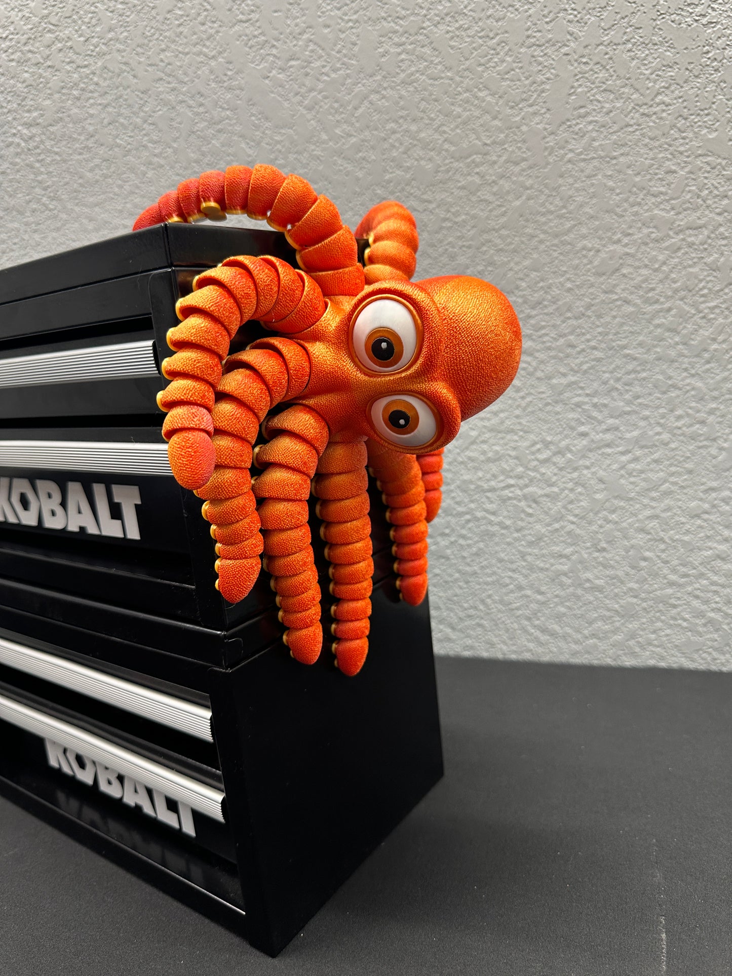 12" Flexi Octopus, Magnetic & Highly Textured - Multiple Colors & Rainbows