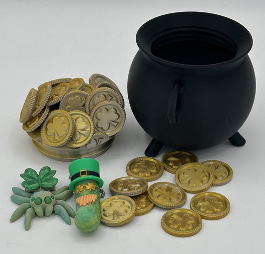 Lucky Irish Leprechaun Pot-o-Gold