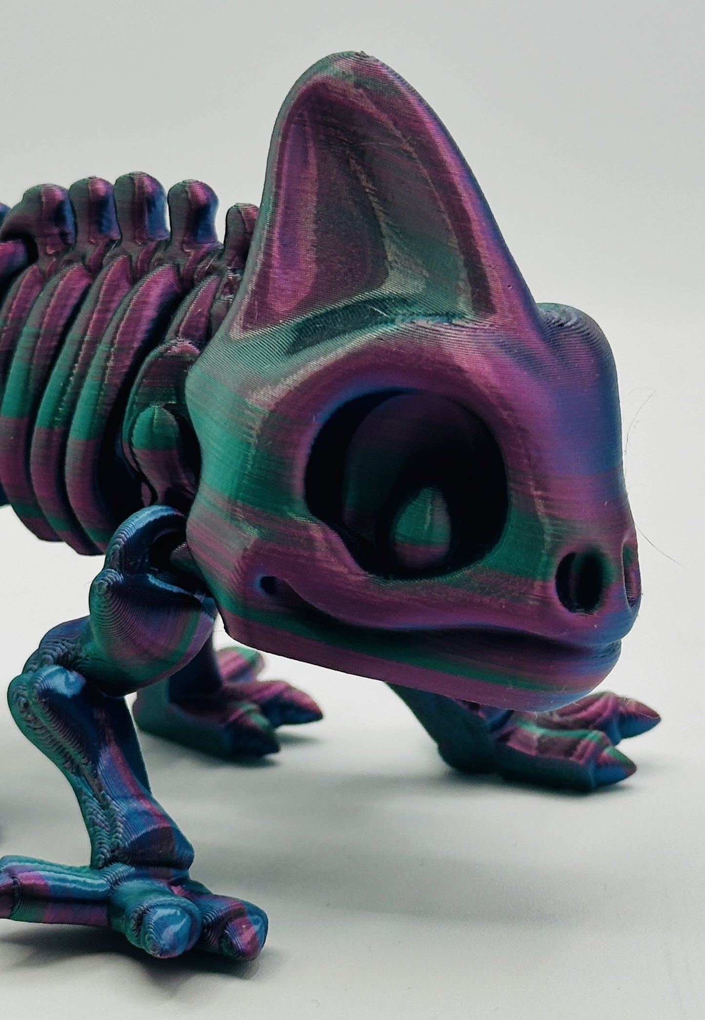 Skeleton Chameleon, 8" Articulated Flexi Pet